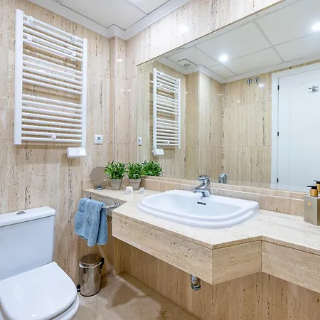 Apartamento Casa Joy Elviria, Ibiza Style With 70 Sqm Terrace
