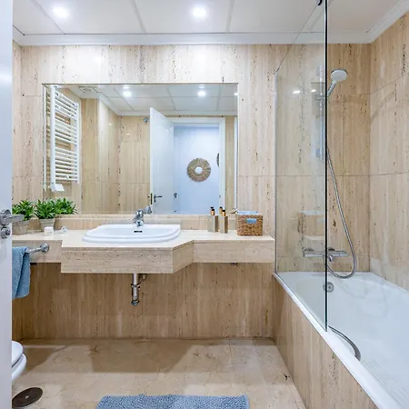Apartamento Casa Joy Elviria, Ibiza Style With 70 Sqm Terrace