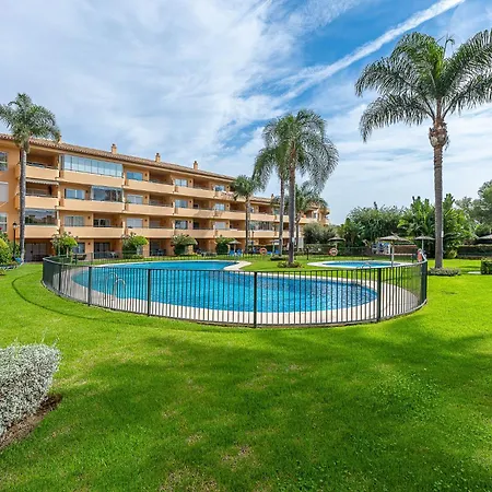 Casa Joy Elviria, Ibiza Style With 70 Sqm Terrace Apartamento *