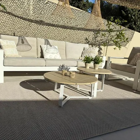 Apartamento Casa Joy Elviria, Ibiza Style With 70 Sqm Terrace Marbella